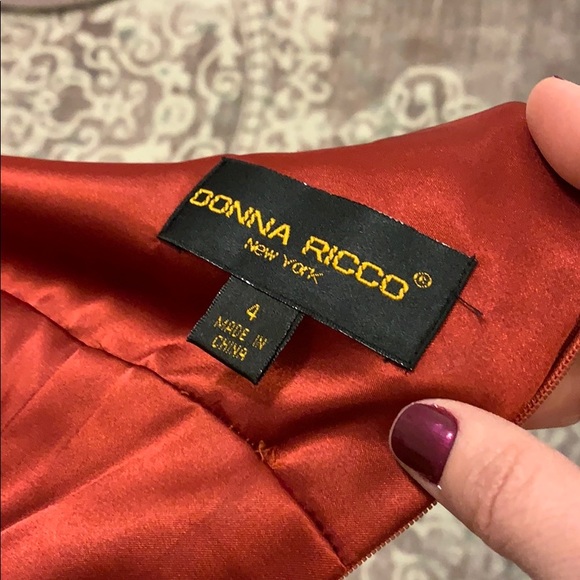 Silk dress rich red (rust) - Picture 4 of 7